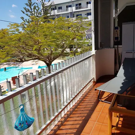 2-3 * Playa del Inglés