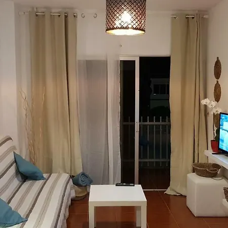 2-3 * Playa del Inglés